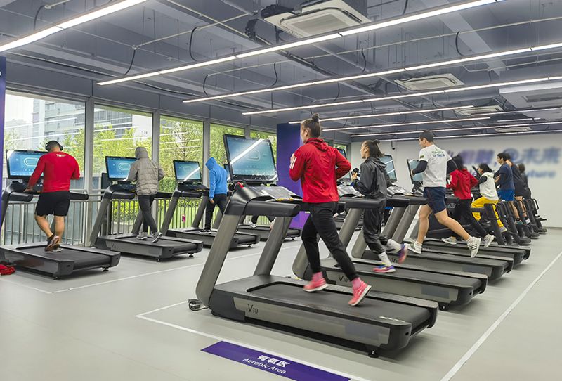 SH-T9100T高端智能跑步机